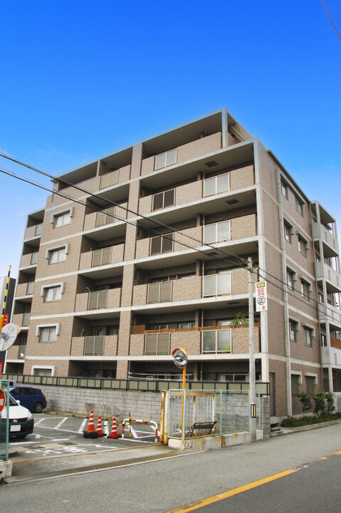 ギャラリーコート豊中・中桜塚の外観|物件の外観です