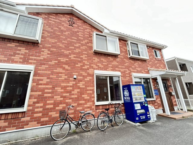 Grand Court参番館の外観