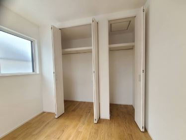 【内観：施工例】 | 神戸市垂水区神陵台７丁目　新築戸建　２区画 | 同社同仕様収納写真です。