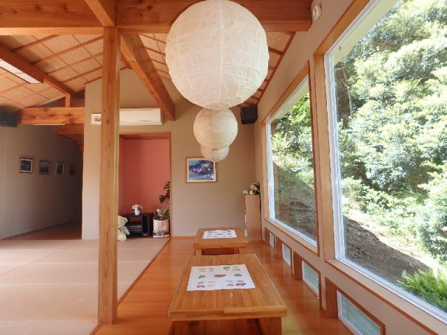 S1713Z　碁石が浜分譲地売ペンションの居間・リビング