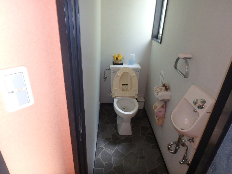S1713Z　碁石が浜分譲地売ペンションのトイレ