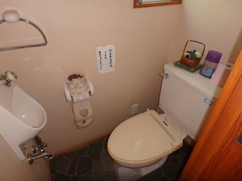 S1713Z　碁石が浜分譲地売ペンションのトイレ