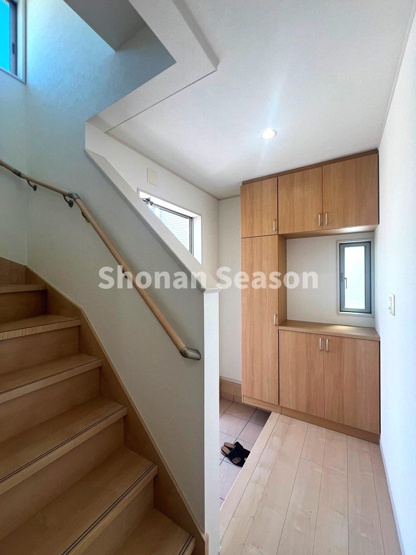 【玄関】 | 際に実見学することにより理想のマイホームイメージがしやくなります。
発見の機会にご内見にいらしてみませんか♪