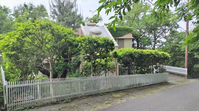 富士急川奈別荘地の庭