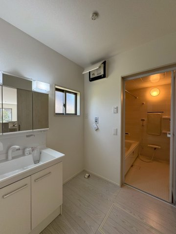 【独立洗面台】の画像