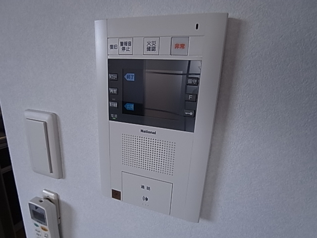 神戸市長田区松野通２丁目の賃貸マンションのセキュリティ|TV付インターフォン