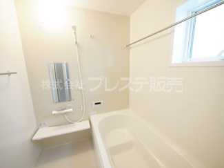 【浴室】 | 現地写真（浴室）浴室暖房乾燥機を標準装備！