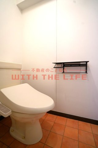 光風ハイツ【キャッシュバック対象物件】のトイレ|ゆったりとした空間のトイレです