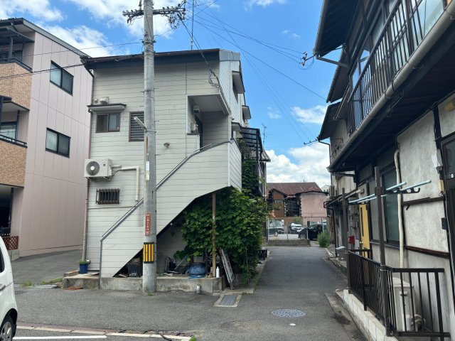 広島県尾道市久保　店舗付き住宅の前面道路含む現地写真