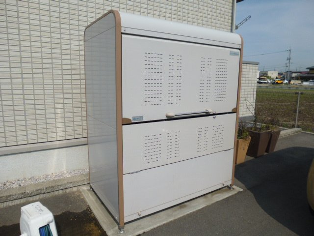 ディーバBのその他共用部分|敷地内専用ゴミステーション