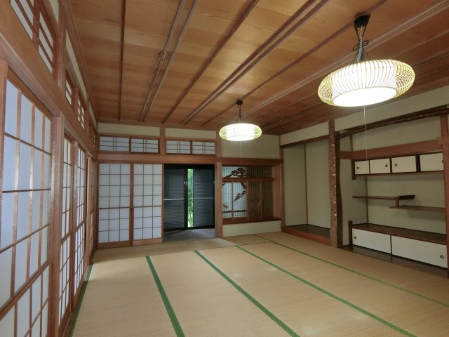 東郷シャトーハイツの和室