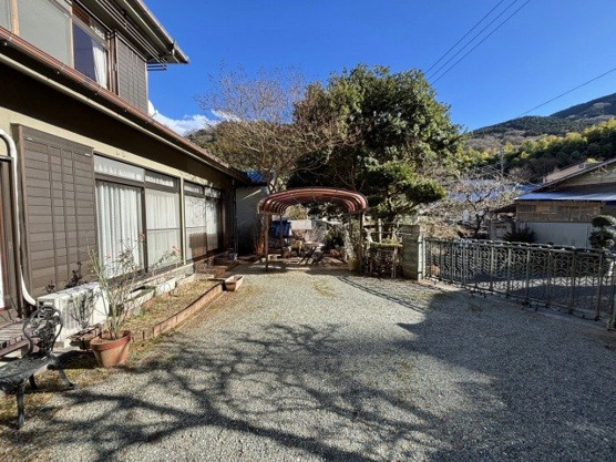 【庭】 | 熱海市泉　戸建