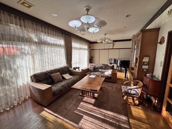 【居間・リビング】 | 熱海市泉　戸建