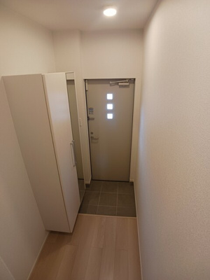 【玄関】 | ウェル　アイランドＫ－Ⅲ | 【ウェル　アイランドＫ－Ⅲ】