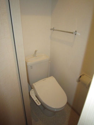  | エーデルハイム | 温水洗浄暖房便座付