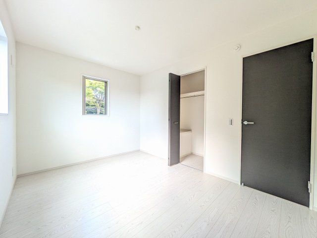 八王子市　めじろ台　新築一戸建て　７期の収納|～収納力の高いクローゼット完備～