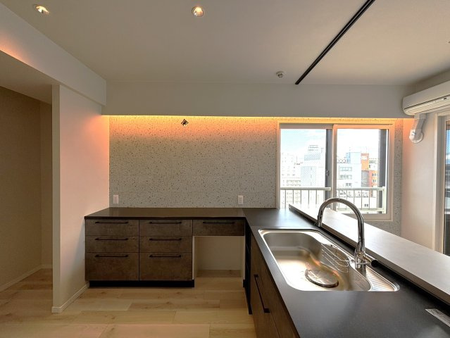 リラハイツ大通西ミュゼのキッチン