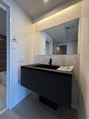 リラハイツ大通西ミュゼの洗面所