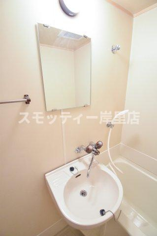 コスモレジデンス北加賀屋IIの洗面所