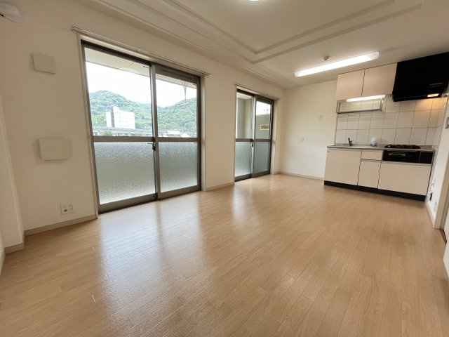 M・コンフォールの居間・リビング