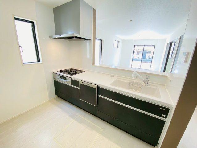 よかタウン／南区田井島2丁目1期／1号棟のキッチン