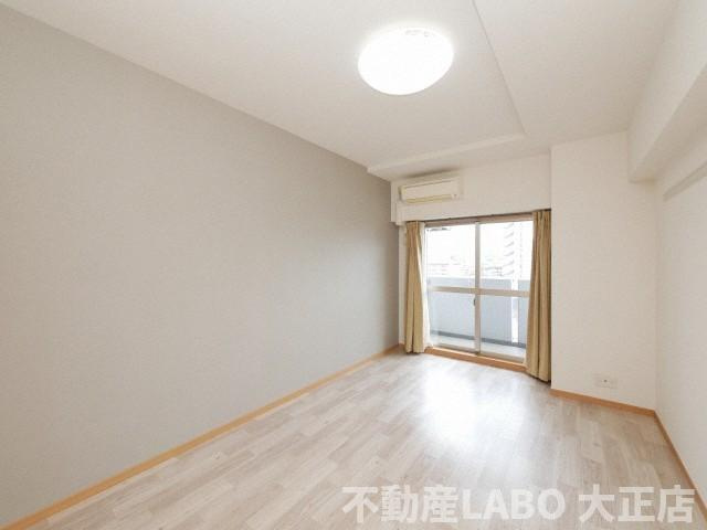 リアライズ住之江公園の居間・リビング