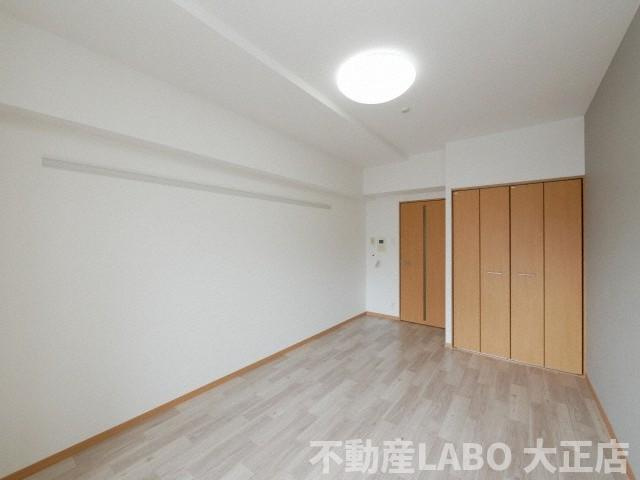 リアライズ住之江公園の洋室