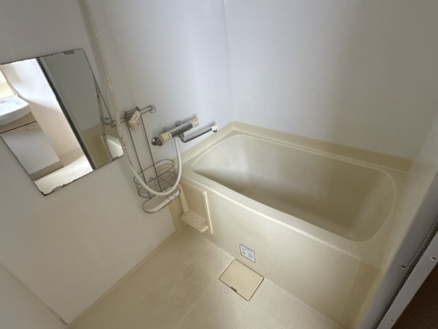 サクライビルの浴室