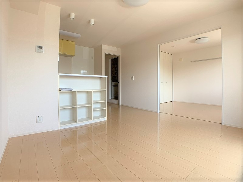 ロイヤルラパンの居間・リビング