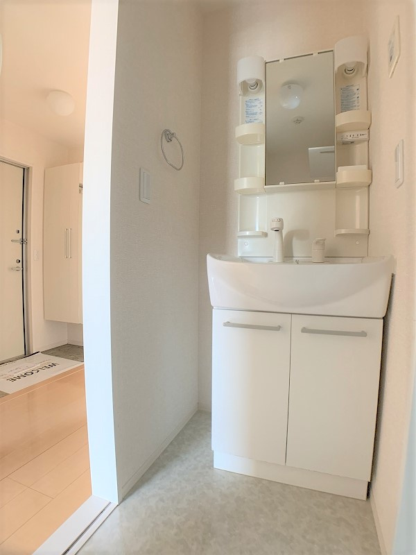 ロイヤルラパンの独立洗面台