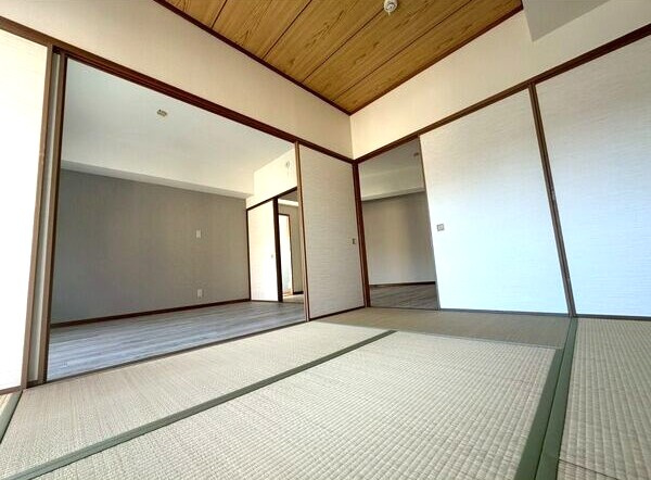 サンヒルズ松和花壇の寝室