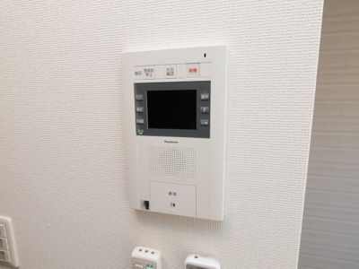 【セキュリティ】 | エステムコート新大阪Ⅺリンクス | モニター付きインターフォンです
