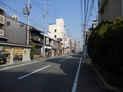 レスポワールサートルの周辺|前面道路