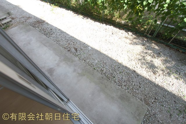 プレジール平山のバルコニー