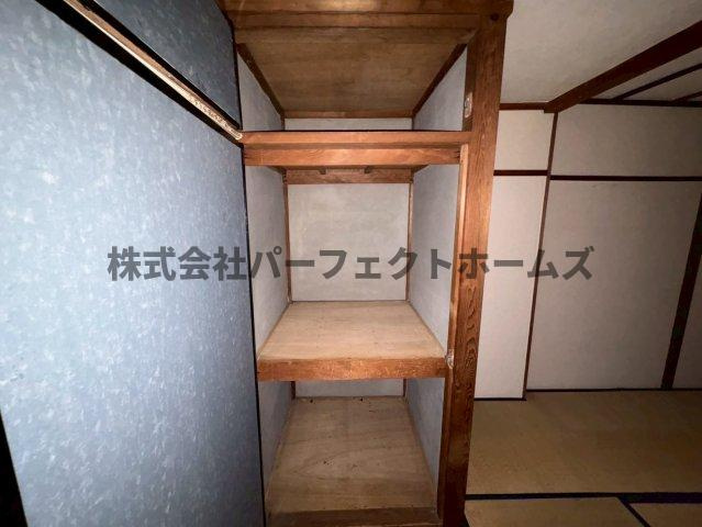 出口５丁目テラスハウスの収納|専用の収納スペースです