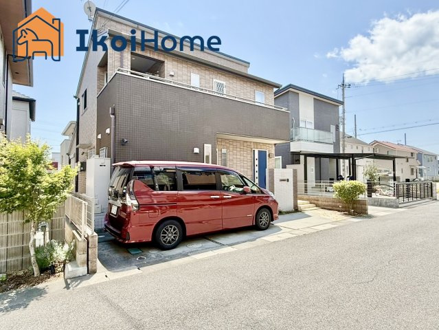 明石市大久保町茜2丁目　中古戸建のエントランス|～ご見学に関して～平日や夜間でもご案内可能。決まったお時間で身動きが取れない方も臨機応変に対応します