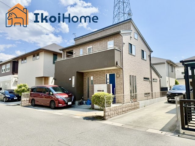 明石市大久保町茜2丁目　中古戸建のバルコニー|弊社独自で毎月５組限定「人気オプション３点パック」カーポート・バルコニー・ウッドデッキを１万円で取付