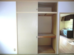 エクセル武庫川２の収納