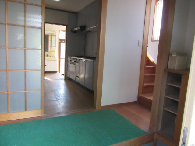 鳥取県東伯郡三朝町中古物件の玄関