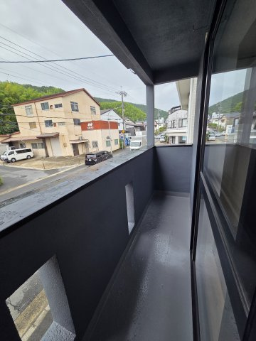 【バルコニー】 | 山科区勧修寺冷尻　中古戸建