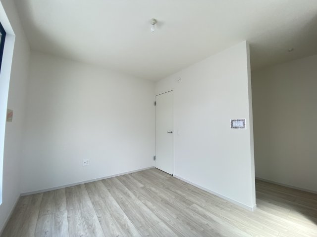 【洋室】 | KEIAI Grace中央区黒髪1期 1号棟