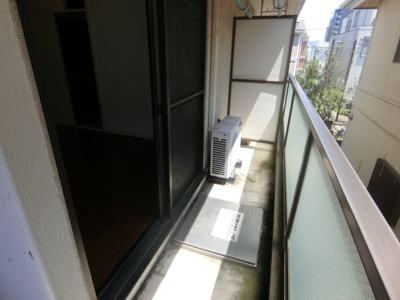 【バルコニー】 | プレジデントハイム