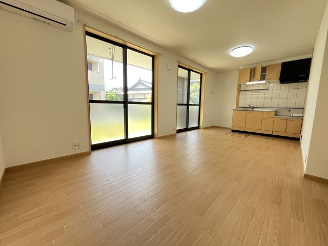 プレサスの居間・リビング