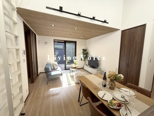 【玄関】 | 【仲介手数料０円】相模原市緑区大島Ⅱ　新築平屋建て　全15棟 | 相模原市緑区大島Ⅱ　新築一戸建て　全15棟