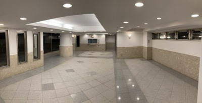 【エントランス】 | リステージヒルズ横濱保土ヶ谷206号室 | 清潔なエントランスです