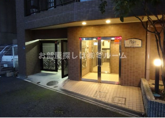 プレール新宿余丁町のエントランス|エントランス
