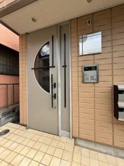 【エントランス】 | 建物は耐震耐火で安心のヘーベルメゾン