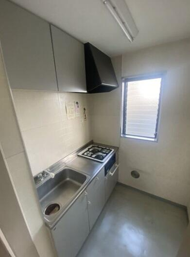 栃木市貸事務所のキッチン