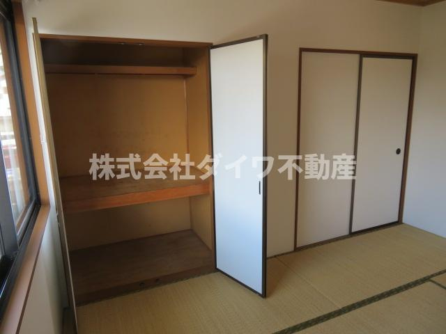 ジュネス若松の収納