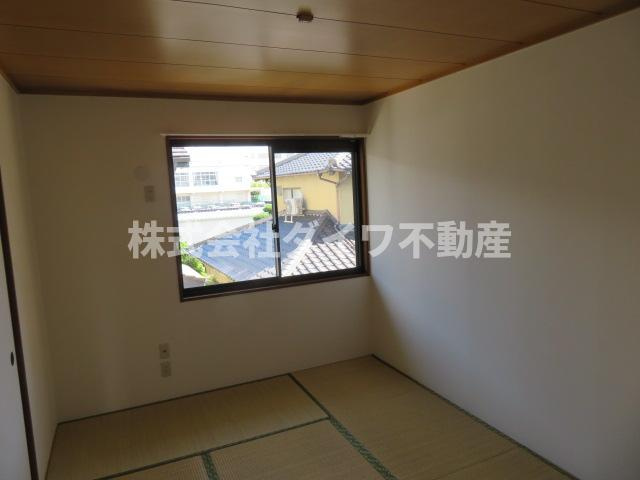 ジュネス若松の和室